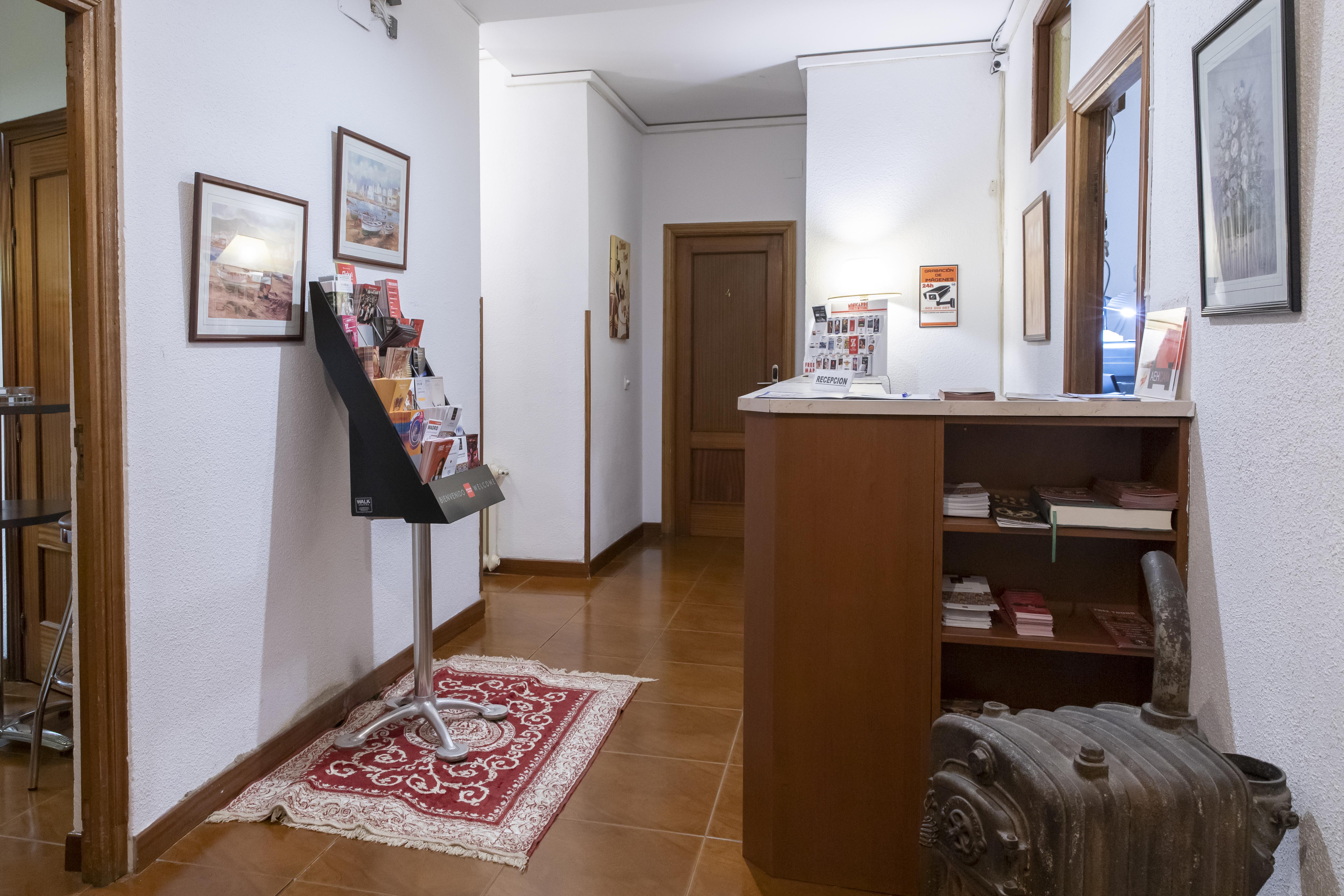 Hostal Tokio Madrid Eksteriør bilde